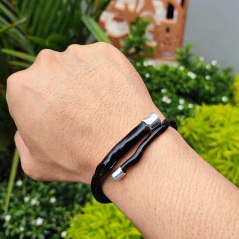 Gelang Akar Bahar Hitam Asli Monel atau Stainless Lentur dan Nyaman Dipakai