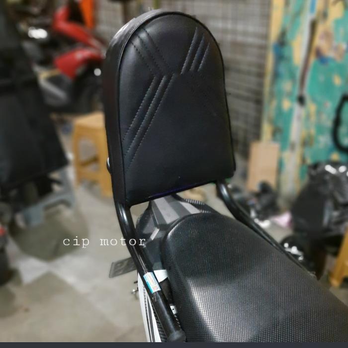 sandaran jok motor beat scoopy L1