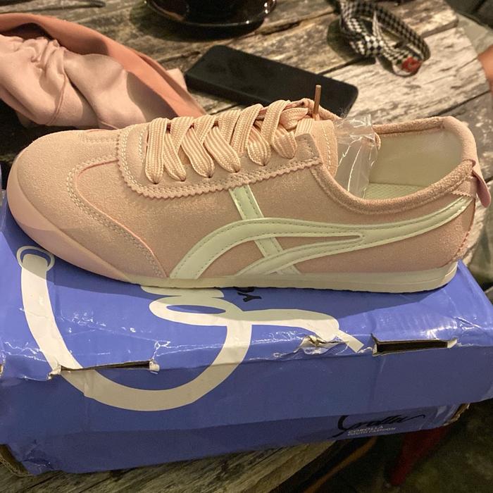 Corolla new original sepatu casual pria dan wanita