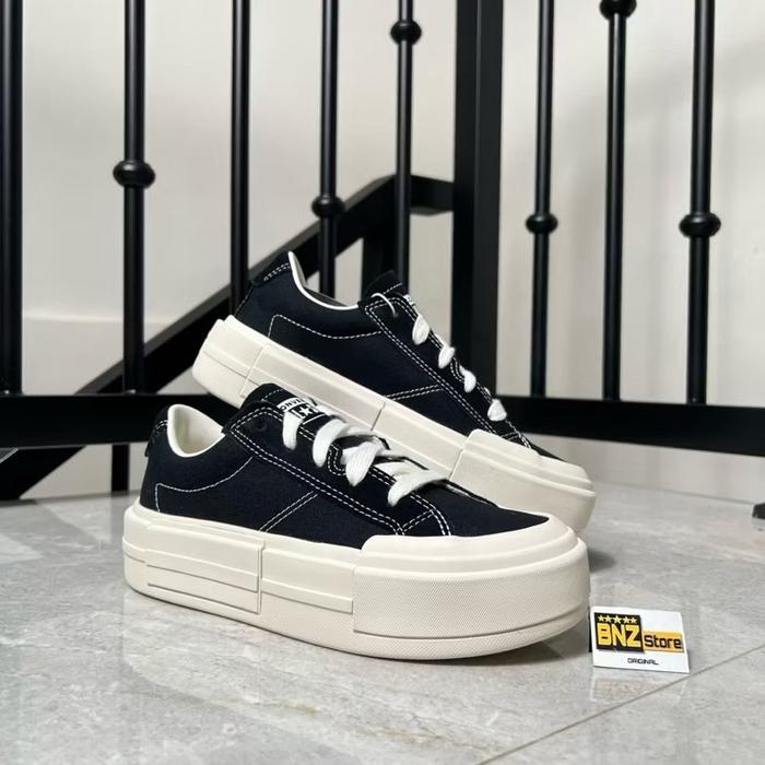 Sepatu Sneakers Unisex Converse CTAS Ox Cruise Black/White