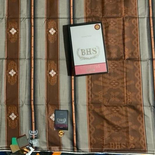 SARUNG BHS EXCELLENT SILVER MOTIF E57 JGA COKLAT TUA
