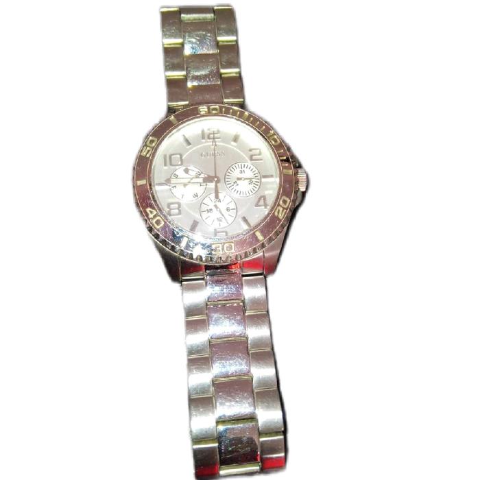 Jam Tangan Analog Guess W0231L1
