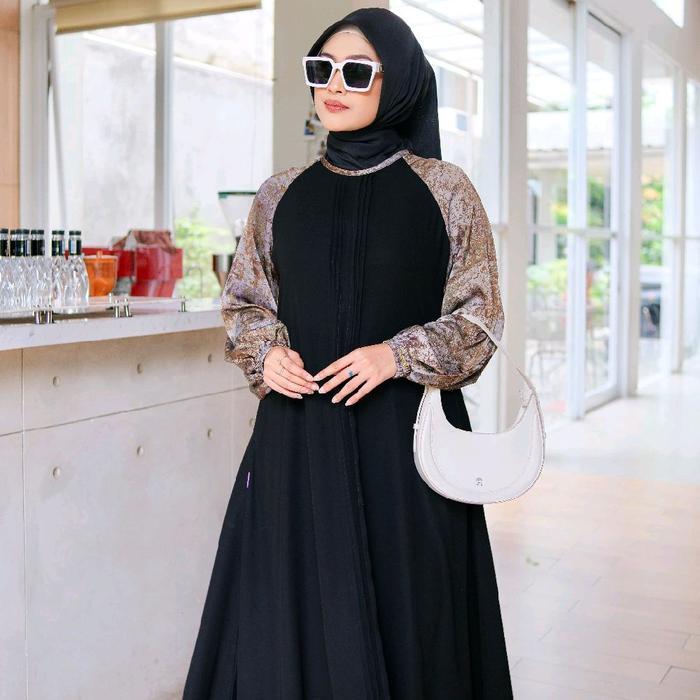 gamis darby/dnl Ruxury all new polos motif di tangan.bahan jetblack premium