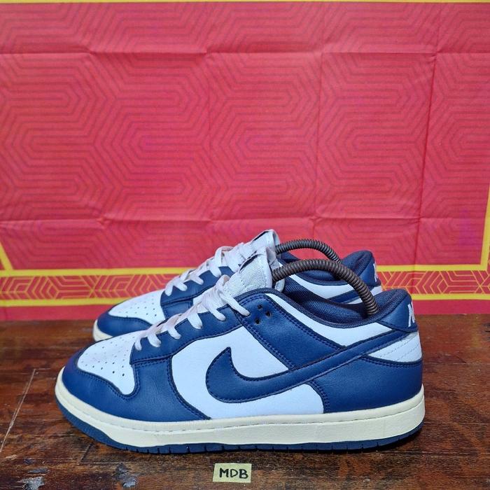 Sepatu second branded Nike SB size 42