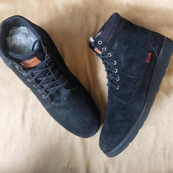 Boots Vans OTW Breton Suede Size 46