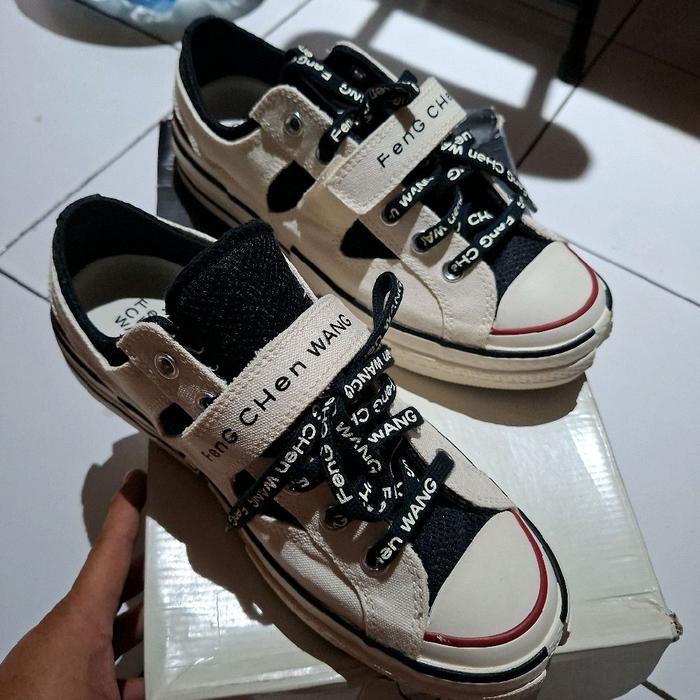 SEPATU CONVERSE FENG CHEN WANG BEKAS Sneakers