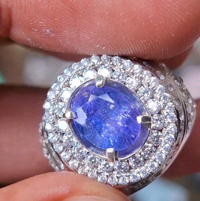 Natural Tanzanite Memo GRI