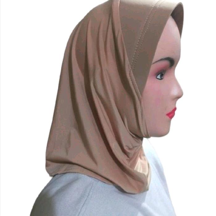 Inner Jilbab/Bergo Pendek/Jilbab Pendek warna Kulit