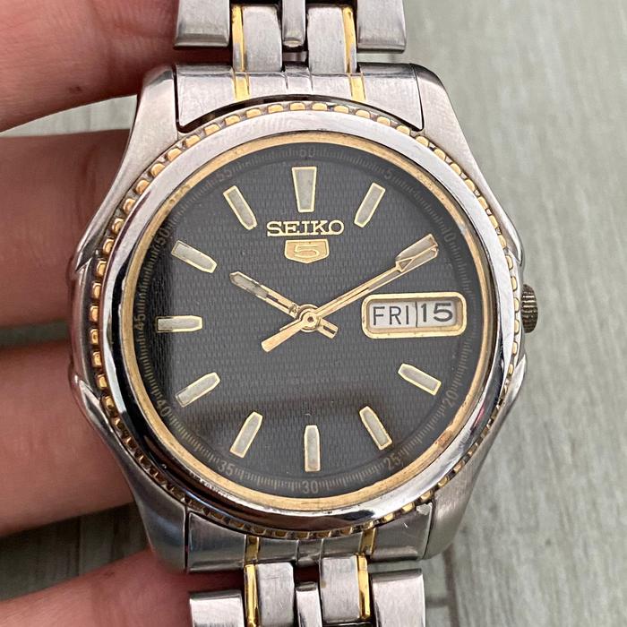 Seiko 5 Superior SKZ052 7S36 - 0090 Automatic Black Dial Two Tone Day Date Watch