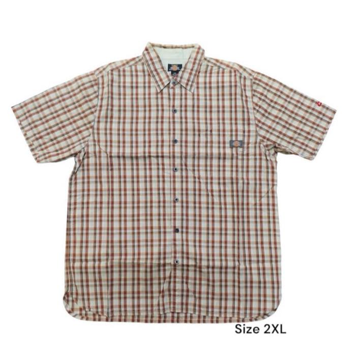 (Code: 74WS)  D*ckies Workshirt  color plaid red  size 2XL  made in china  likenew