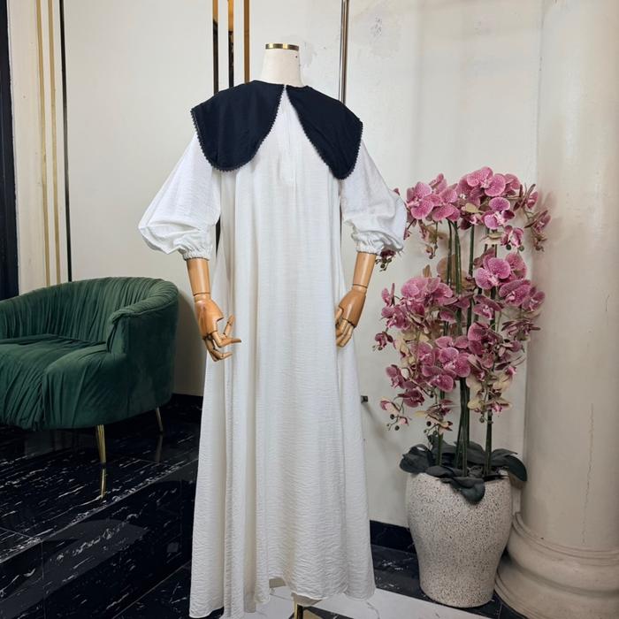 DANIELLA DRESS KERAH REBAH LEBAR GAMIS PUTIH