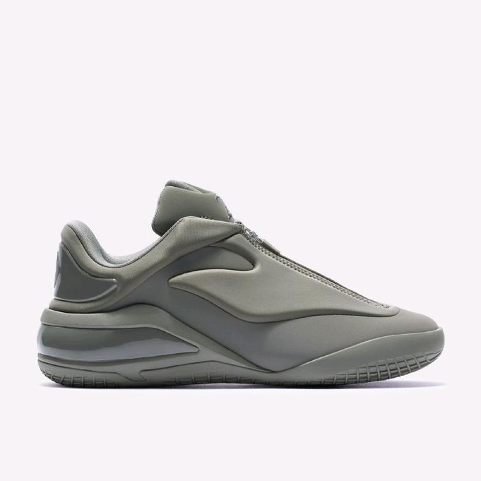 Sepatu Basket Converse Shai 001 Ares Grey