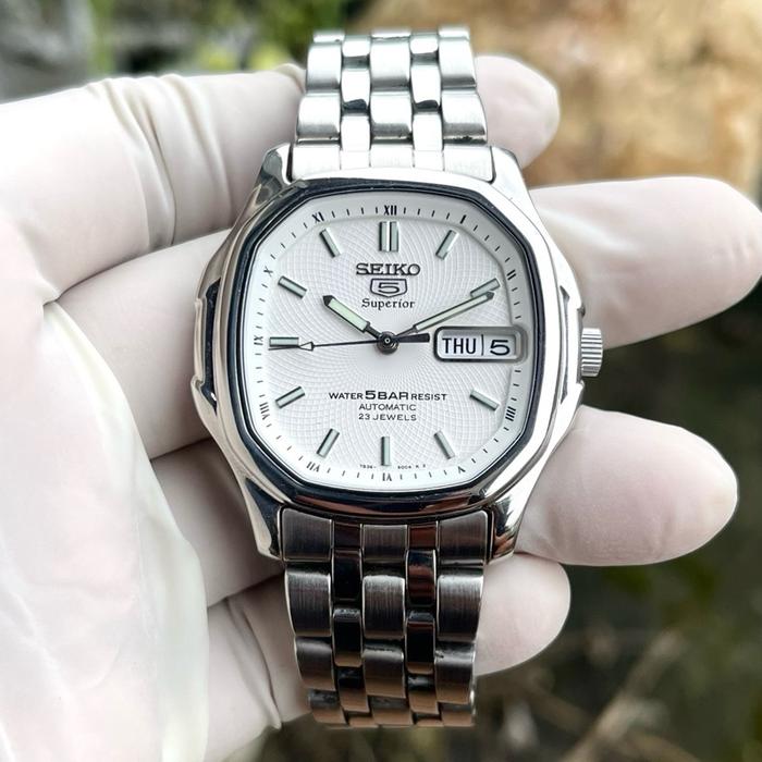 Seiko 5 Superior SKZ035 automatic
