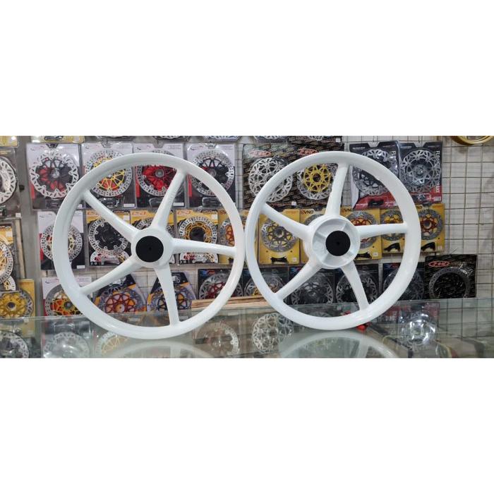 PELEK RACING ROSSI SANCA MODEL RCB SUZUKI SATRIA FU RING 17 UK 160/160 WARNA PUTIH