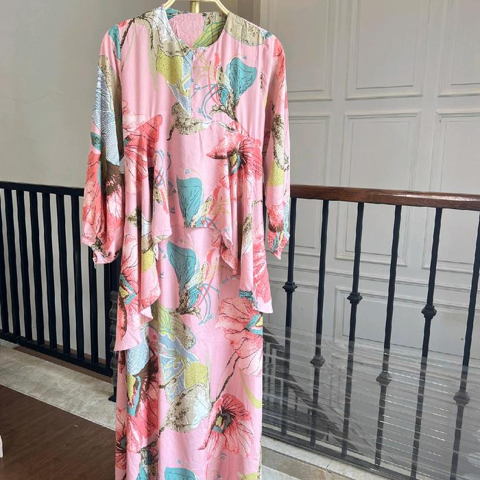 House of Cesya | Valerie Dress | Gamis Rayon Motif Bunga Pink