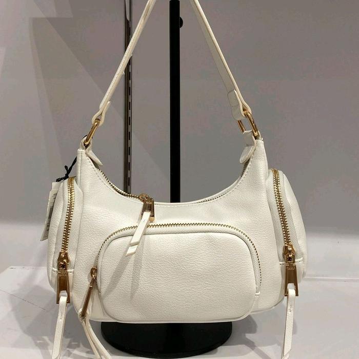Tas branded Aldo warna putih