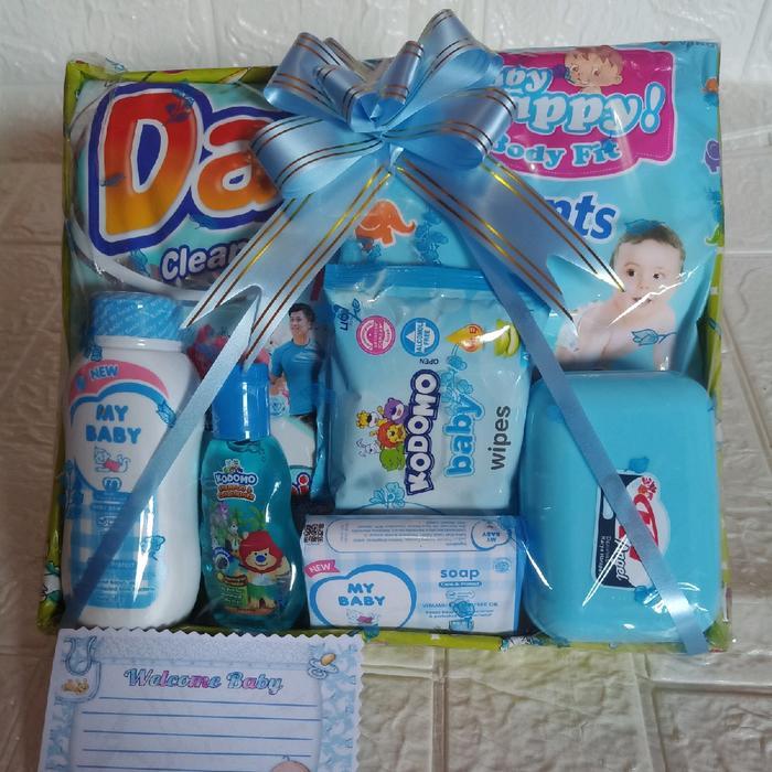 Parsel peralatan mandi bayi baru lahir , kado bayi baru lahir , hampers bayi baru lahir , baju bayi 