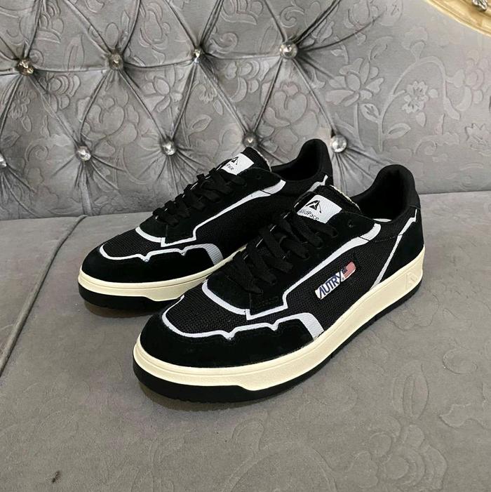 SNEAKERS PRIA -' WILDPACE LOW BLACK BY 'AuTry ' ORIGINAL AUTHENTIC