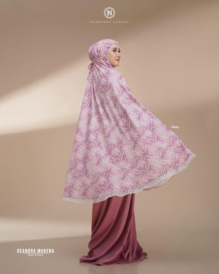 DEANDRA MUKENA BY NADHEERA LUXURY