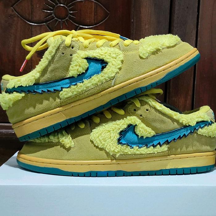 SB Dunk Low Gratefil Dead Breas " Second "