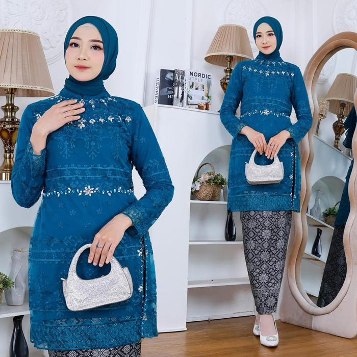 Setelan Kebaya Tunik Belah Samping Payet//Kebaya Wisuda//Kebaya Kartini//Seragaman Pesta//Kebaya Mod