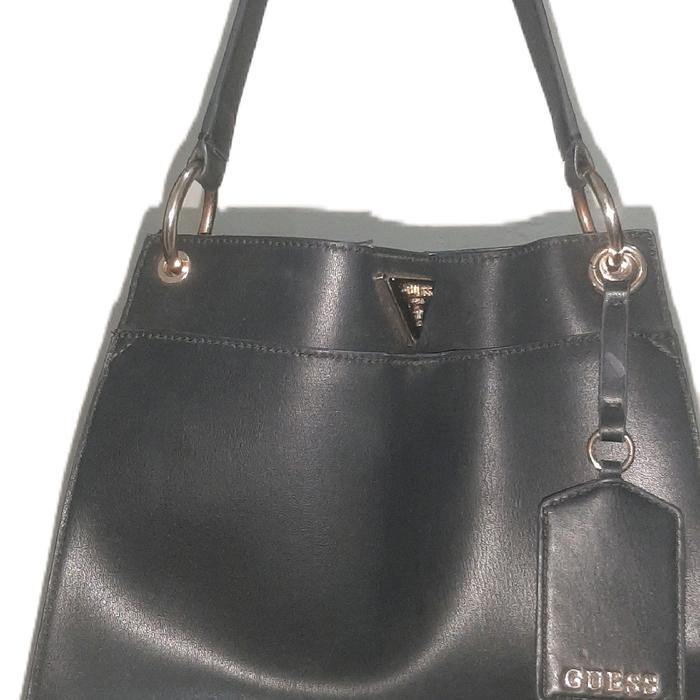 Guess Hand Bag Woman - Black (preloved / second) || Tas Wanita #taswanita #handbag #black #hitam #ta