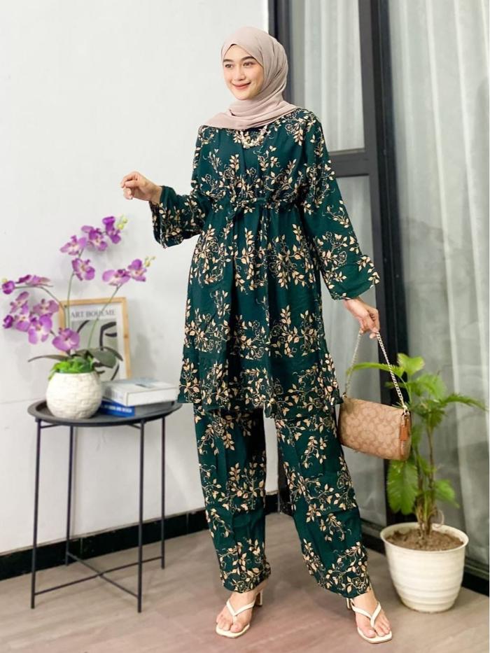 Daily Set Tunik / One Set Tunik Rayon Premium / Setcel Tunik Okinawa Tiedye / Baju dan Celana Wanita