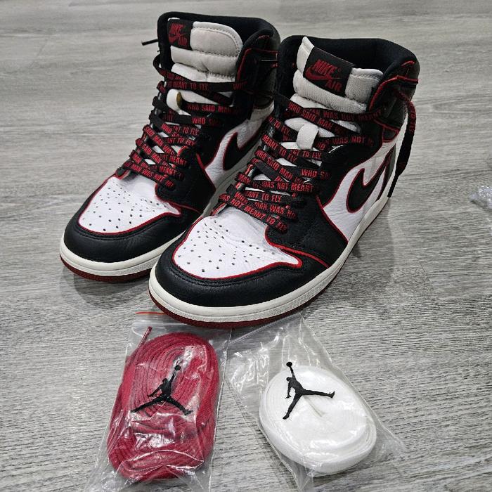 Original Second Bekas Air Jordan 1 High Bloodline Size US 10 EU 44 No Box