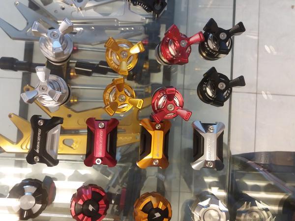 Tutup Shock Bikerz Ninja250. Baut Shock Ninja250.