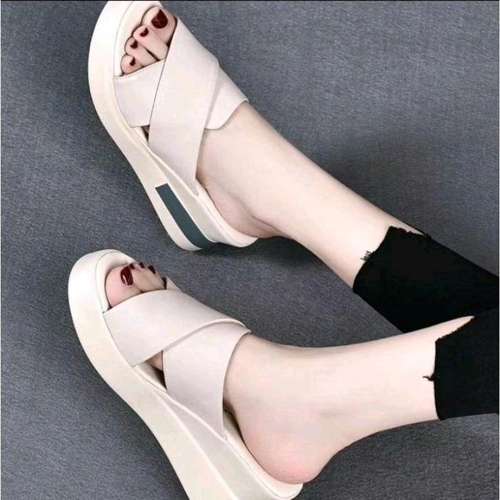 SANDAL WEDGES PEREMPUAN HAK TINGGI CEWEK SLOP ON WANITA HIGH HILS KICKERS NEVADA SENDAL PESTA ACARA 