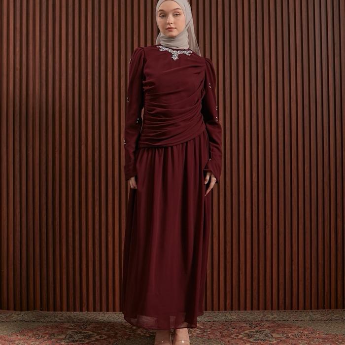 Velmora Dress Maroon – bellvaniasarale Dress lebaran merah maroon, gamis elegan modern, baju pesta p