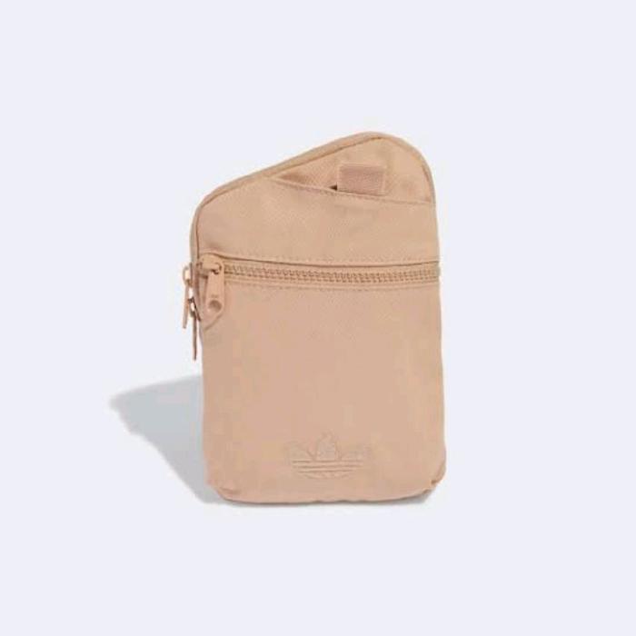Tas selempang adidas rifta soceche IB9185