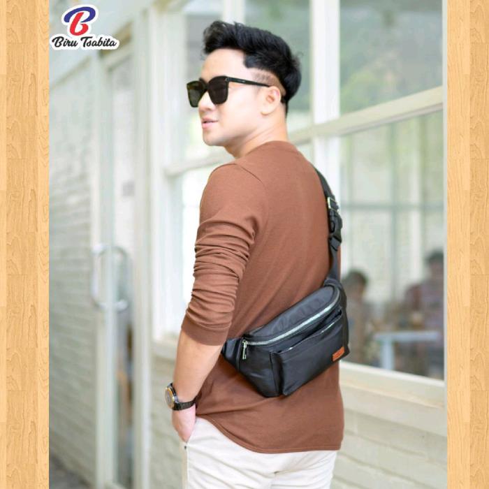 Tas Pinggang Pria Biru Tsabita Waistbag Cowok