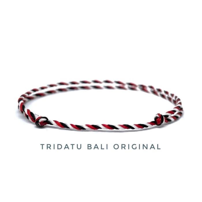 Gelang Tridatu Polos Asli Khas Bali untuk Pria dan Wanita titanium penarik rezeki