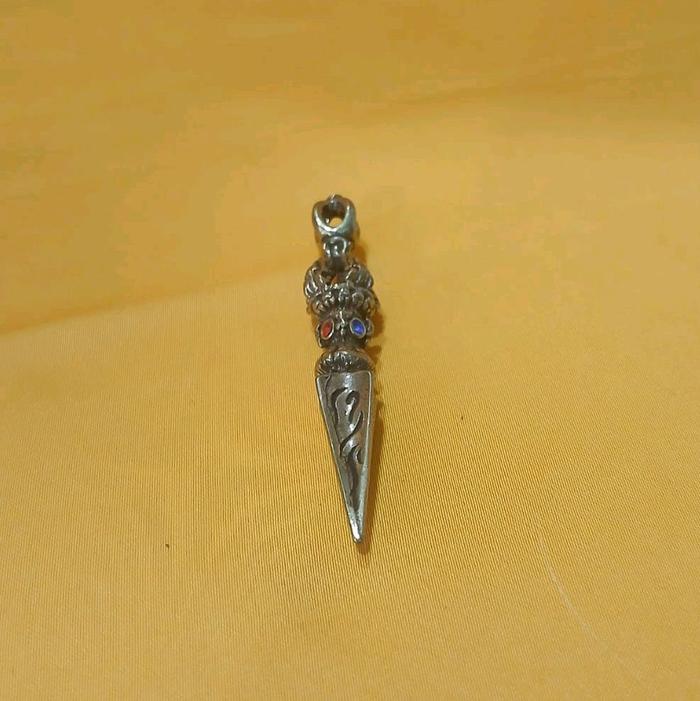 Vajra Phurpa 4 kaki Permata 5cm - Homemade - Nepal Tibetan