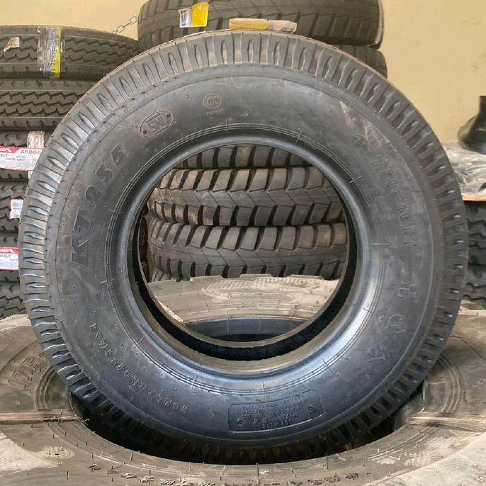 BAN TRUCK NYLON KUNLUN KT.235 Uk. 7.50-R16 (Ban Luar Saja)