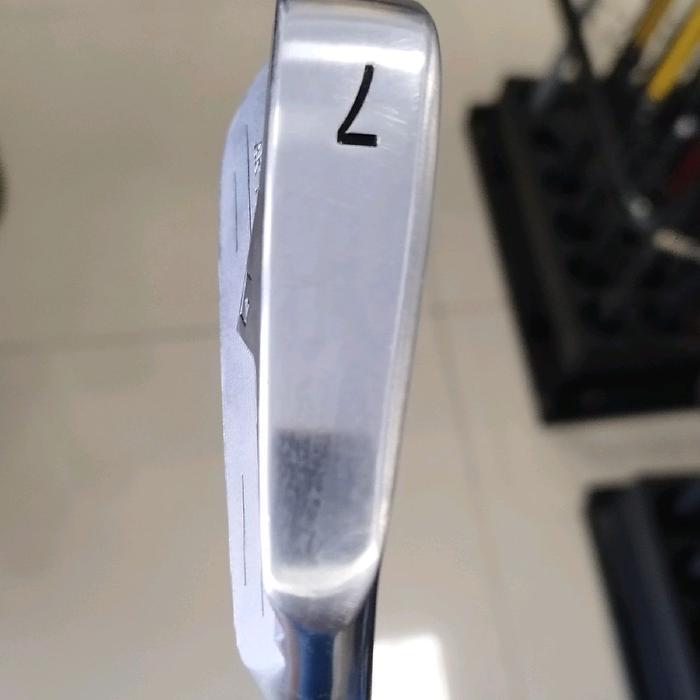 PREMIUM Iron 7 forged AR - F 15 (stok3014)
