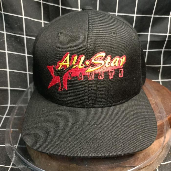 Topi Vintage All Star Karate Acrylic Woll Size Dewasa 56-59cm The Classic Yupoong untuk Pria dan Wan