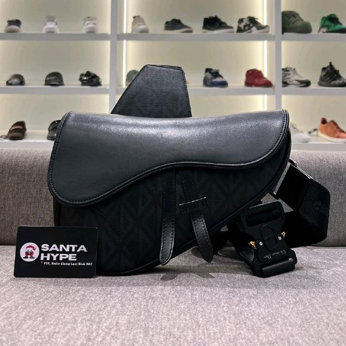Dior CD Diamond Saddle Bag