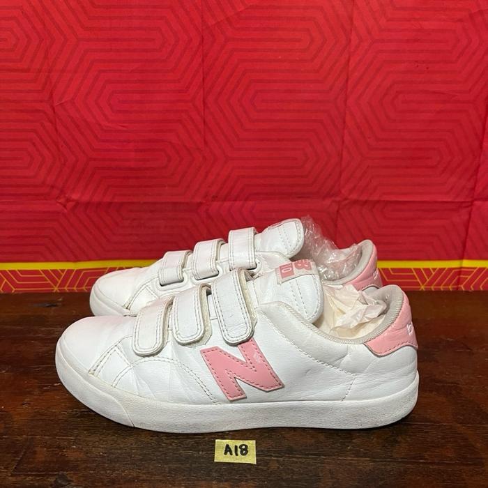 Sepatu second ori new balance 210 velcro size 36