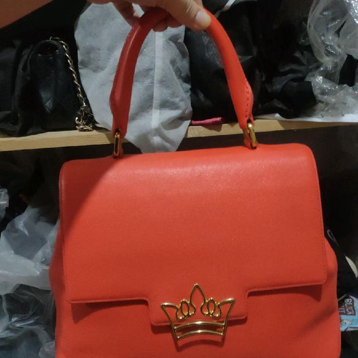 Preloved Tas J estina kulit asli bekas