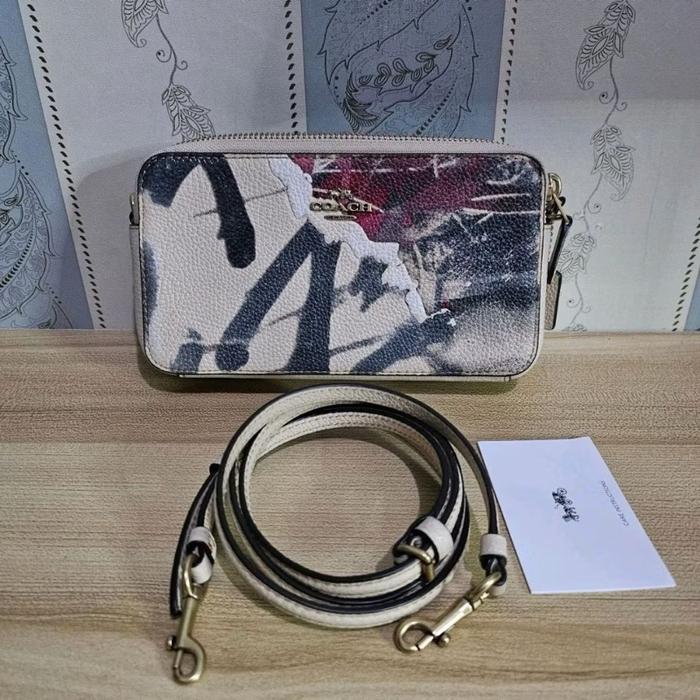 Coach x Mint + Serf Kira Leather Wristlet Clutch Crossbody gravity original
