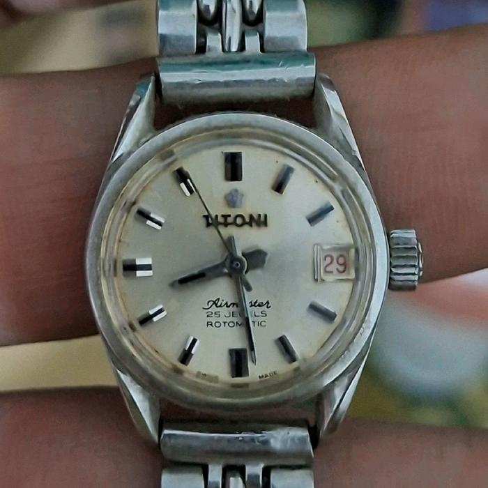 Jam Tangan Titoni Rotomatic 25 Jewels