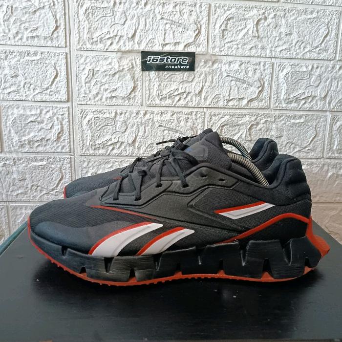 REEBOK ZIG DYNAMICA 4 BLACK ORIGINAL SECOND