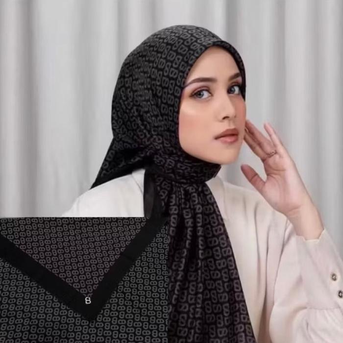 BUTTONSCARVES Tapis Series Hijab Segiempat Buttonscarves