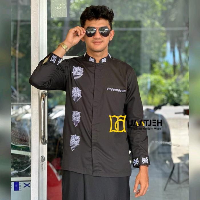 Baju koko bordir motif pintu Aceh
