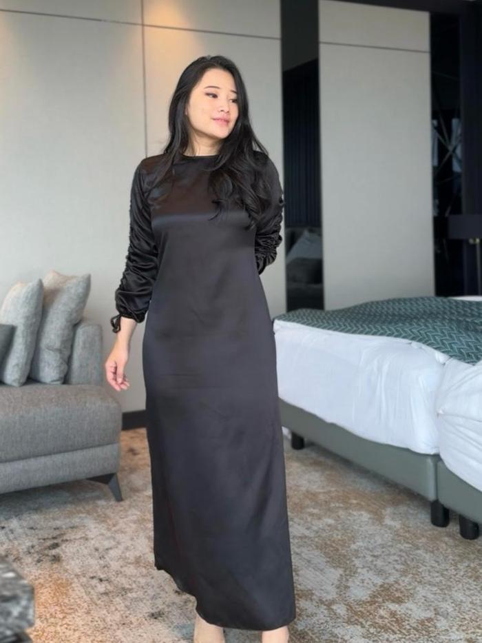Vm - Ready Bb 45-65Kg Ld 100Cm - Dress Satin Full Kerut Lengan 832# Baju Casual Panjang Wanita Gaun