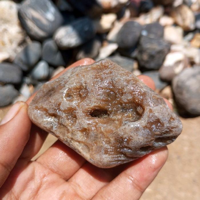 batu garut temuan dilaut kristal sekali