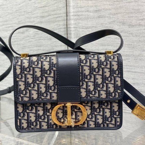 Tas CD 30 Montaigne Oblique Jacquard Navy Blue Ghw