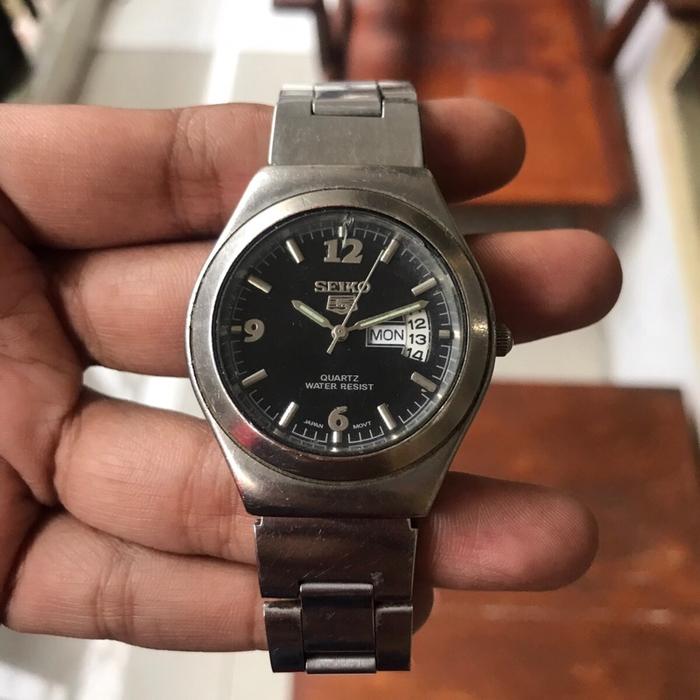Seiko 5 7S26-3040 Quartz Date/Day Jam Tangan Pria